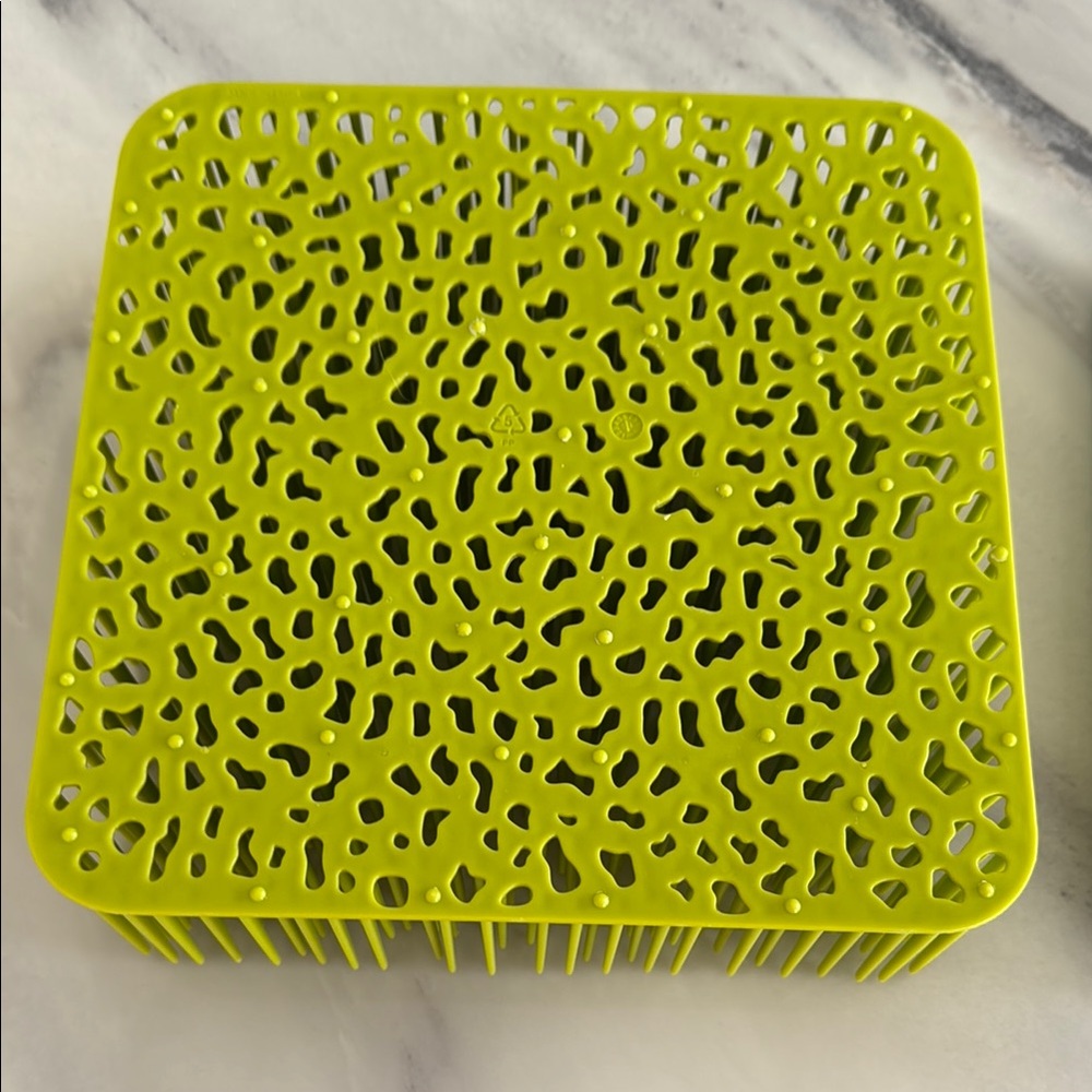 BOON Grass Countertop Drying Rack - Picture 3 of 4